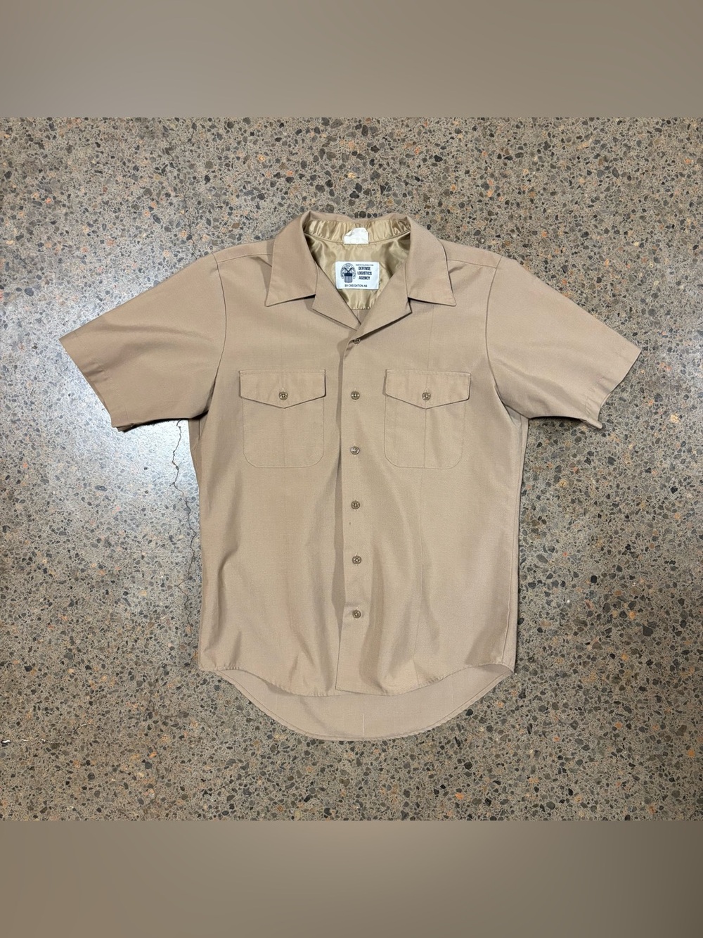 US Navy Uniform Button Down Up Shirt (Men’s Medium) Tan, Khaki, Creighton AB